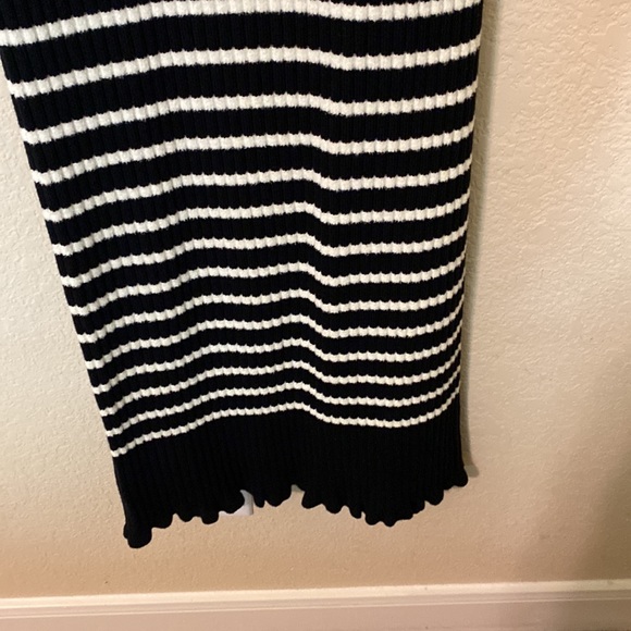 Knit maxi Ann Taylor dress - essentially brand new!  Tall size! - Picture 3 of 7